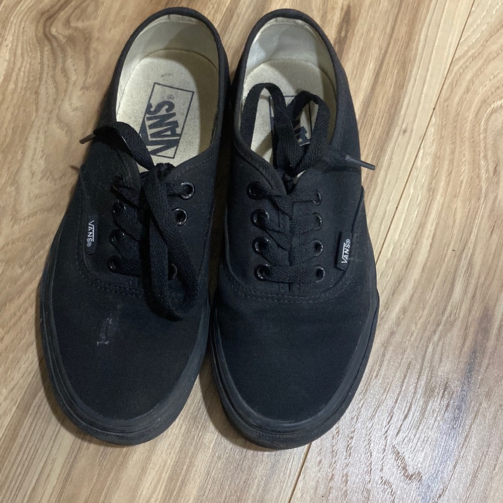 Black authentic vans size 6.5 womens